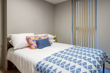 Platinum Studio Floors 7-10 - Image 2